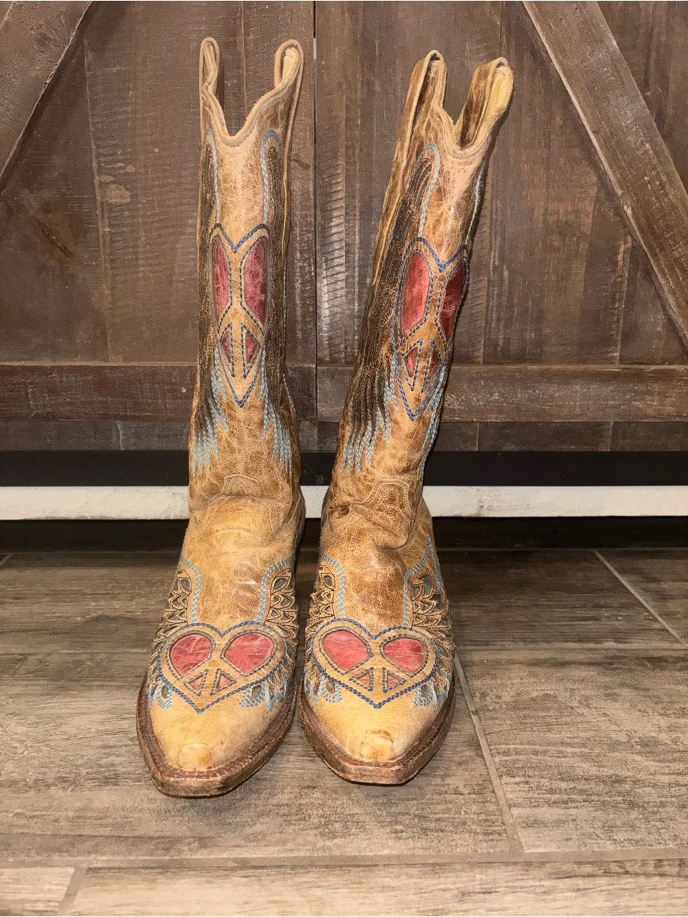 Women’s Tan Embroidered Heeled Cowboy Boots - Red Heart Detail - Picture 1 of 3